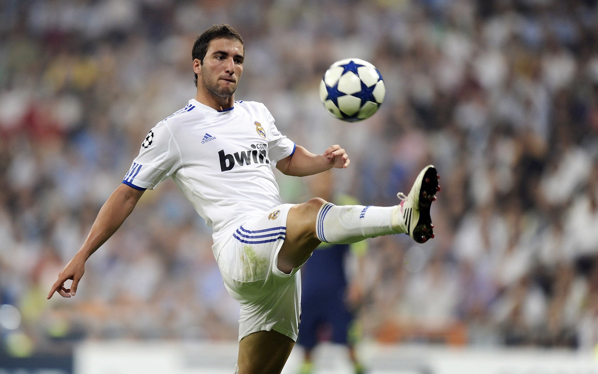 意甲巅峰战：攻防转换中的艺术演出，意甲专区