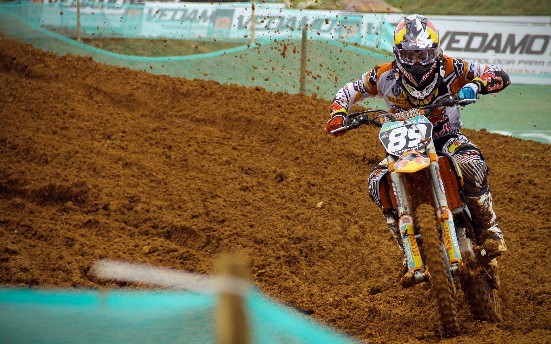 乐鱼电竞在线平台登录入口-浓眉称自身防守表现仍有提升空间，浓眉的防守到底有多强